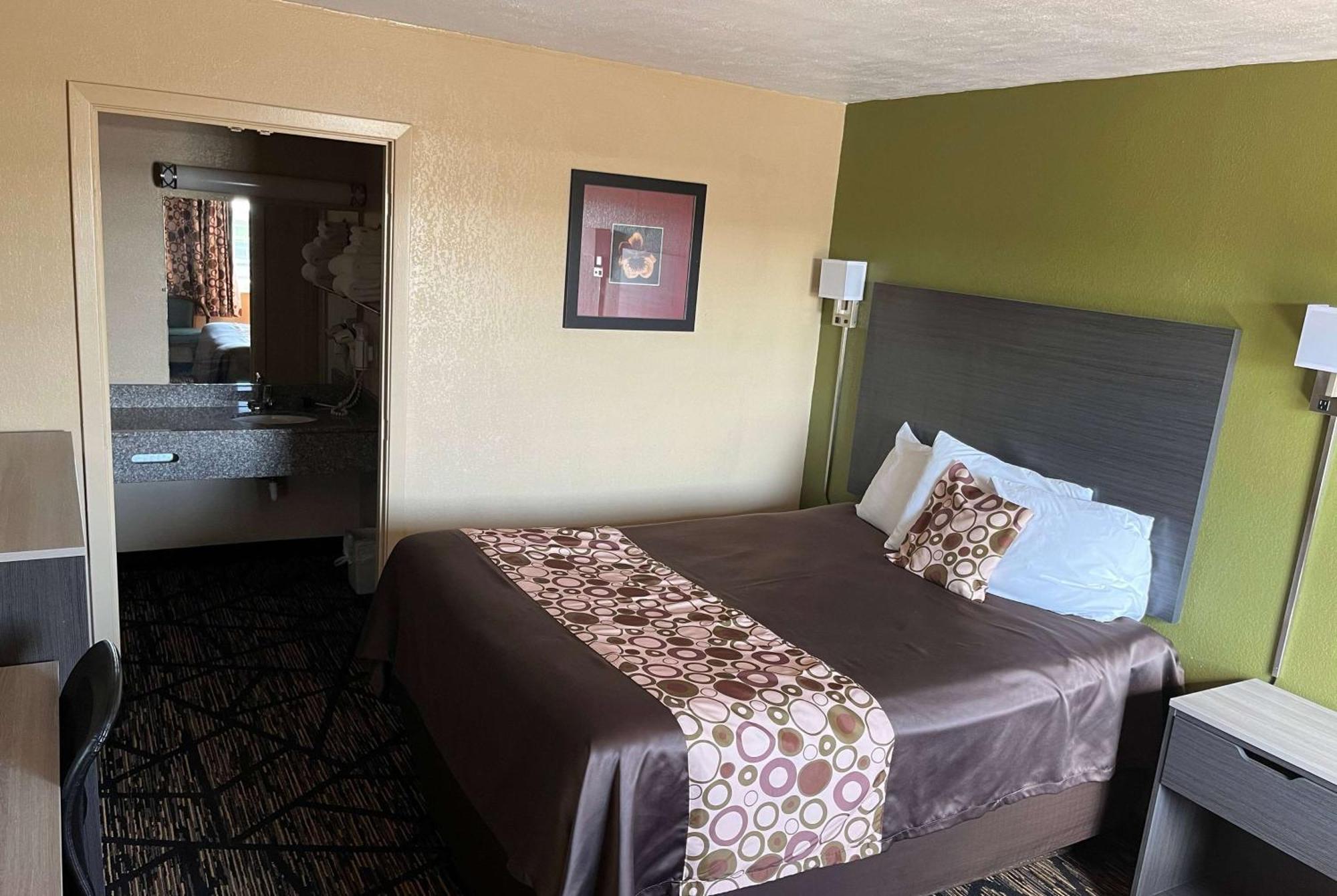 Travelodge by Wyndham Mansfield Eksteriør billede