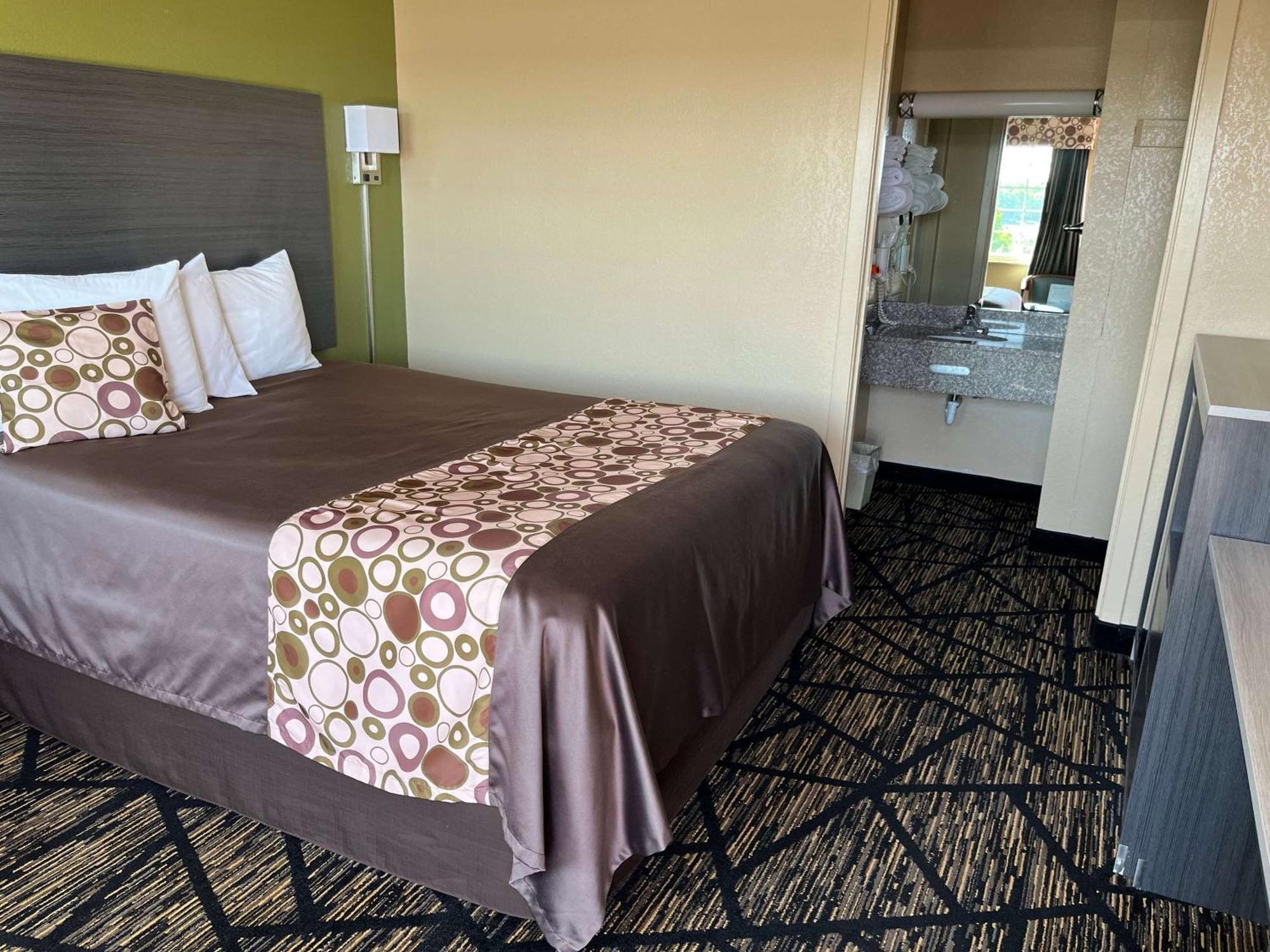 Travelodge by Wyndham Mansfield Eksteriør billede